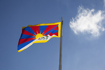 Image showing National flag of Tibet on a flagpole