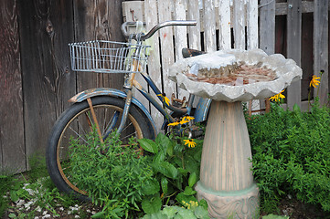 Image showing Vintage rusty bike.