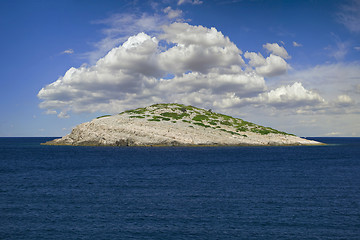 Image showing One Lonely Island