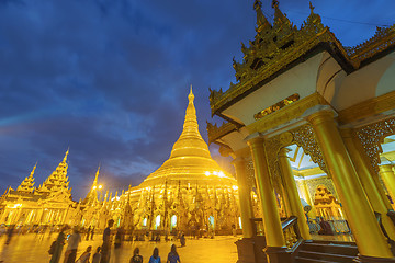 Image showing Shwedagon Pagoda at night 