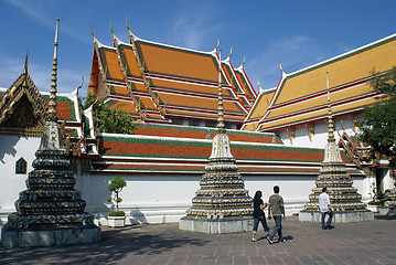 Image showing People in Wat