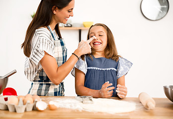 Image showing Learning to bake