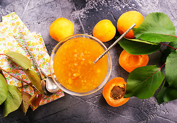 Image showing apricot jam