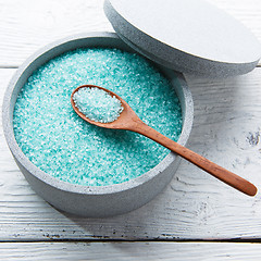 Image showing Sea salt on wooden table