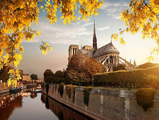 Image showing Notre Dame and park in autumn