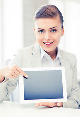 Image showing businesswoman with tablet pc in office