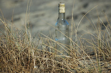 Image showing castaway bottle