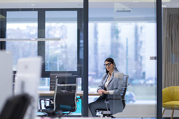 Image showing Businesswoman using tablet