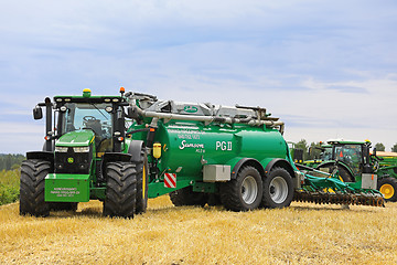 Image showing John Deere Tractor and Samson Slurry Tanker