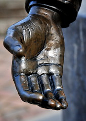 Image showing Helping hand statue.