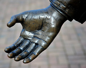 Image showing Helping hand statue.