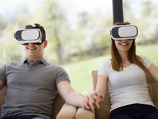 Image showing Couple using virtual reality headset