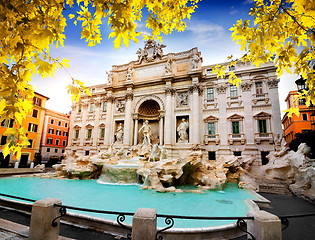 Image showing Fountain di Trevi in autumn