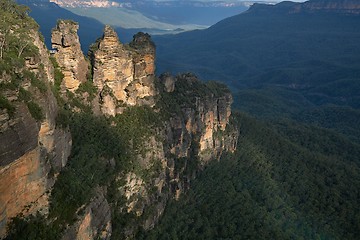 Image showing The Three Sisters in the Blue mountains