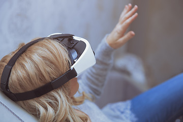 Image showing Woman wearing Virtual reality headset