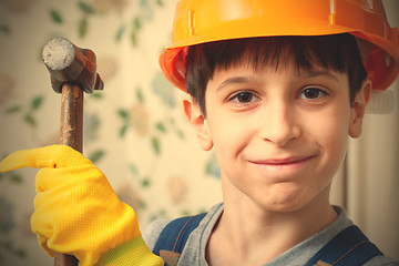 Image showing Smiling boy builder