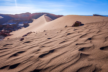 Image showing Sand dunes in Valle de la Luna, San Pedro de Atacama, Chile