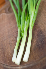 Image showing chives on a chopping board