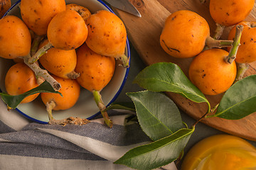 Image showing loquats on kitchen counter