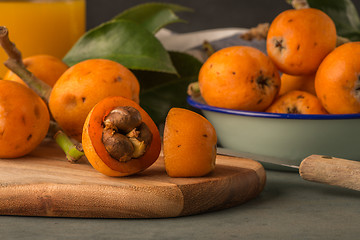 Image showing loquats on kitchen counter