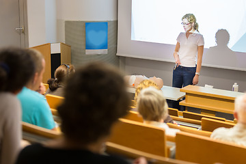 Image showing Instructor teaching first aid cardiopulmonary resuscitation workshop.