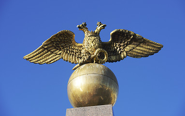 Image showing Two headed golden eagle obelisk in the market square in Helsinki