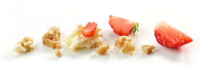 Image showing Strawberry cheese cake crumbs