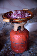 Image showing Traditional moroccan tagine making on gas bottle