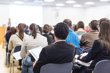 Image showing Woman giving presentation on business conference.