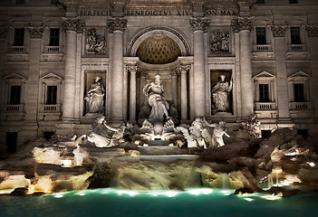 Image showing Fountain di Trevi at night