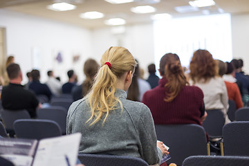 Image showing Workshop at university lecture hall.