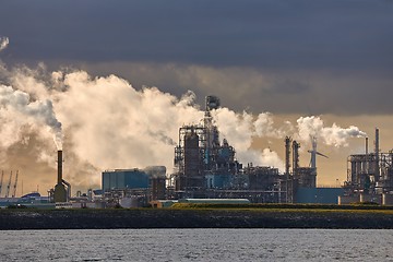 Image showing Smoking chemical plant