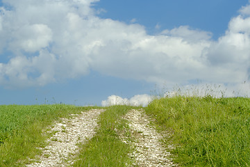 Image showing road to sky