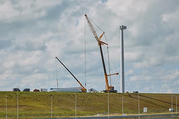 Image showing Wind tubines constuction