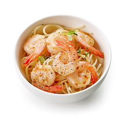 Image showing Bowl of spaghetti and fried prawns