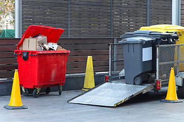 Image showing Garbage dumpster