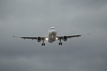 Image showing Commercial Plane Landing