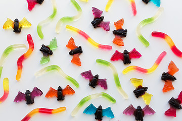 Image showing gummy worms and bet candies for halloween party