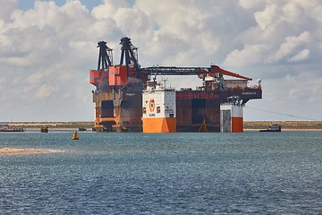 Image showing Heerema Hermod Decommissioning