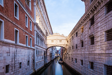 Image showing Venice - Ponte dei Sospiri