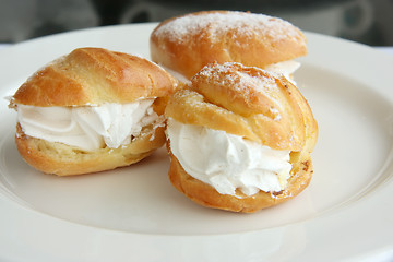 Image showing Cream puffs