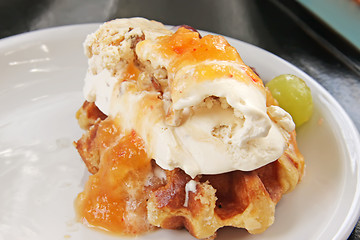 Image showing Ice cream waffle