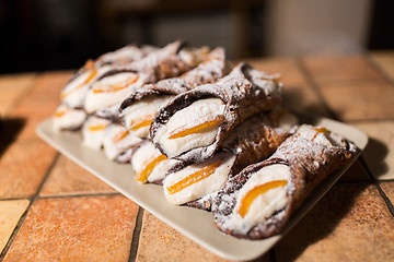 Image showing pastry on plate at bakery