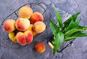 Image showing peach