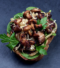 Image showing Crostini with Mushrooms Chanterelles