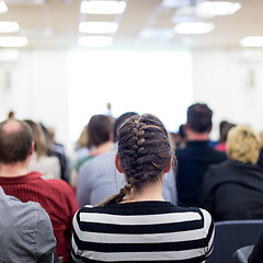 Image showing Woman giving presentation on business conference.