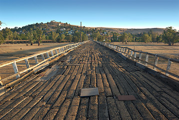 Image showing road to gundagai