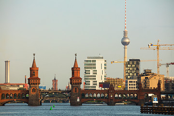 Image showing Berlin cityscape with Oberbaum bridge