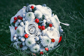 Image showing White With Red Wedding Flowers