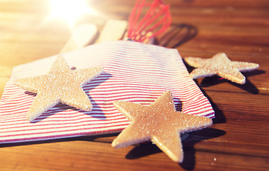 Image showing close up of gingerbread and baking kitchenware set